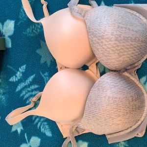 Pair of Spanx pillowcup bras size 34D
